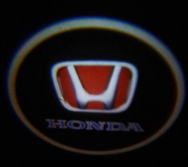 Проекция в двери автомобиля HONDA